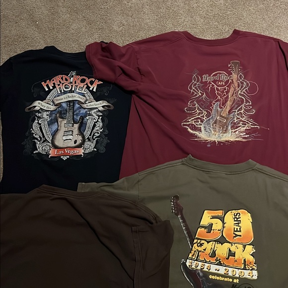 Bundle of Hard Rock Cafe tees - Picture 3 of 4